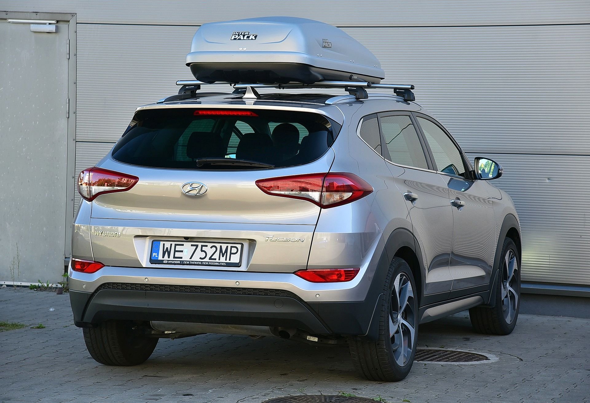 Test ADAC krovne kutije. Što vrijedi kupovati?