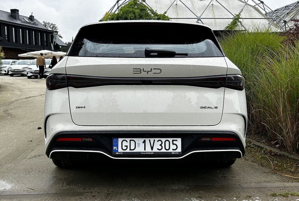 BYD Seal 6 DM-i