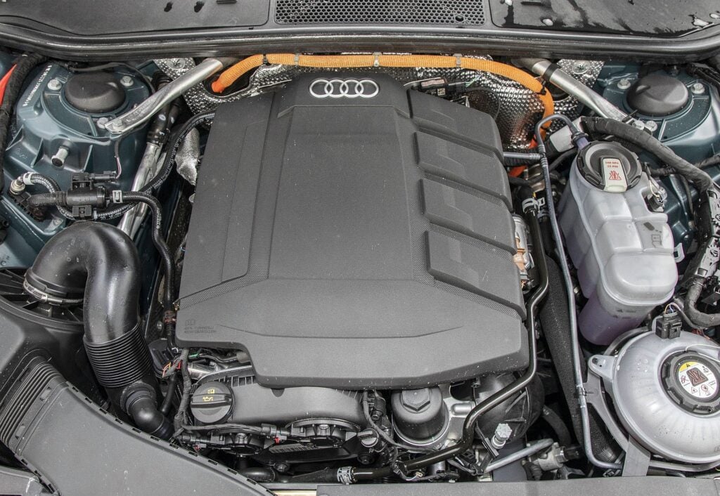 Audi A6 C8